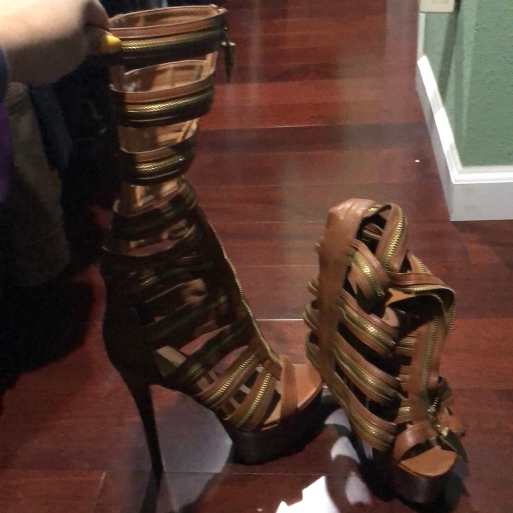 Bebe boots